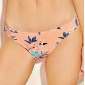 Xhileration Coral Floral Swim Bottom; Small women’s NEW